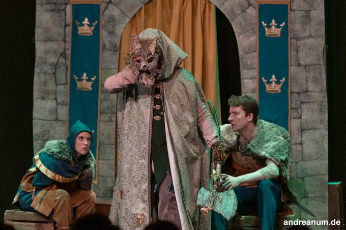The Green Knight : The Green Knight Fantasy Trifft Psychothriller Bald Im Kino - Основан на поэме xiv века «сэр гавейн и зелёный рыцарь».